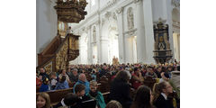 Aussendung der Sternsinger im Hohen Dom zu Fulda (Foto: Karl-Franz Thiede)